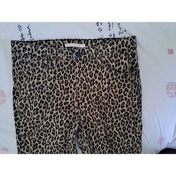 Levi's 720 High Rise Super Skinny Leopard Women's Jeans Size 31 - Picture 2 of 10